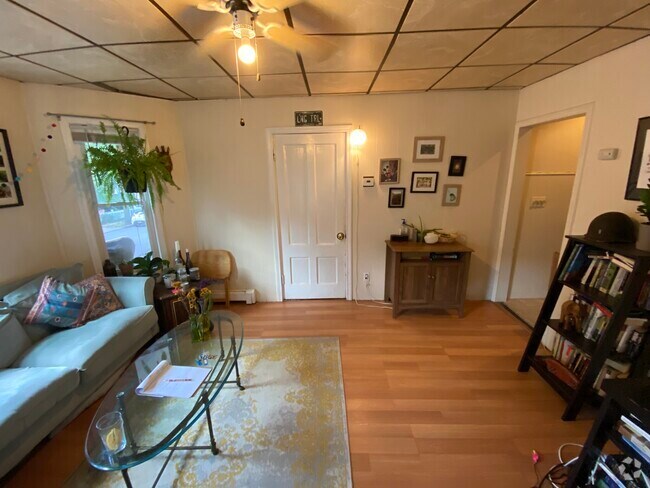 Building Photo - 50 Gorham St