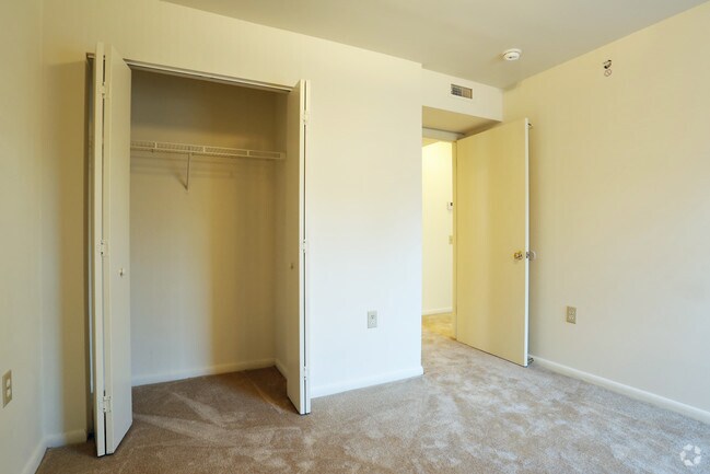 Berkshire Apartments Virginia Beach Va Apartment Finder