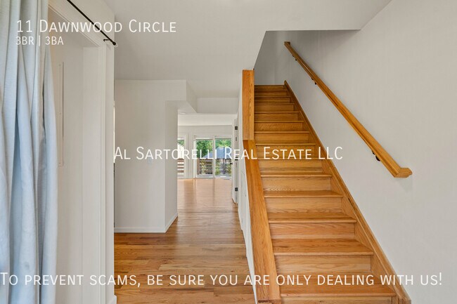 Building Photo - 11 Dawnwood Cir