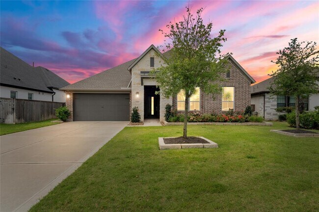 Primary Photo - 24815 Pavonia Lake Ln