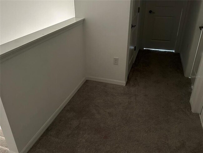 Building Photo - 2946 Canary Ave