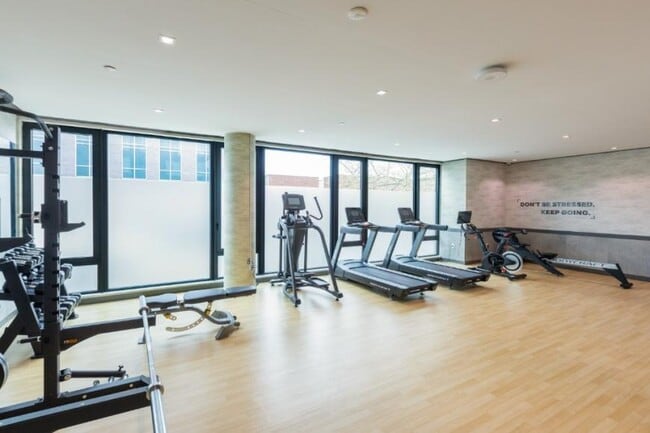 Building Photo - 2 bedroom in BROOKLYN NY 11204