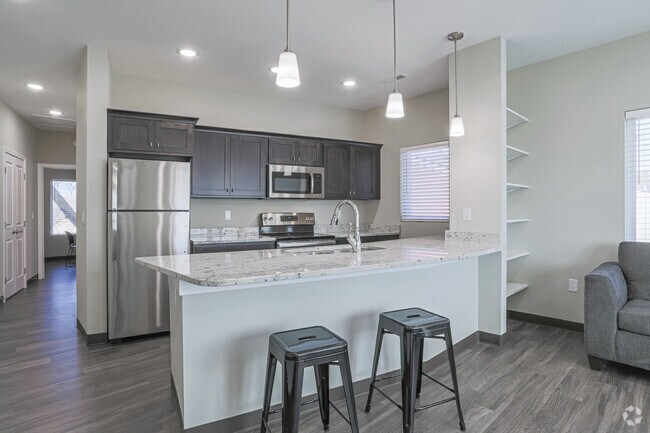 2 BR, 1 BA - Kitchen - 302 E Clark
