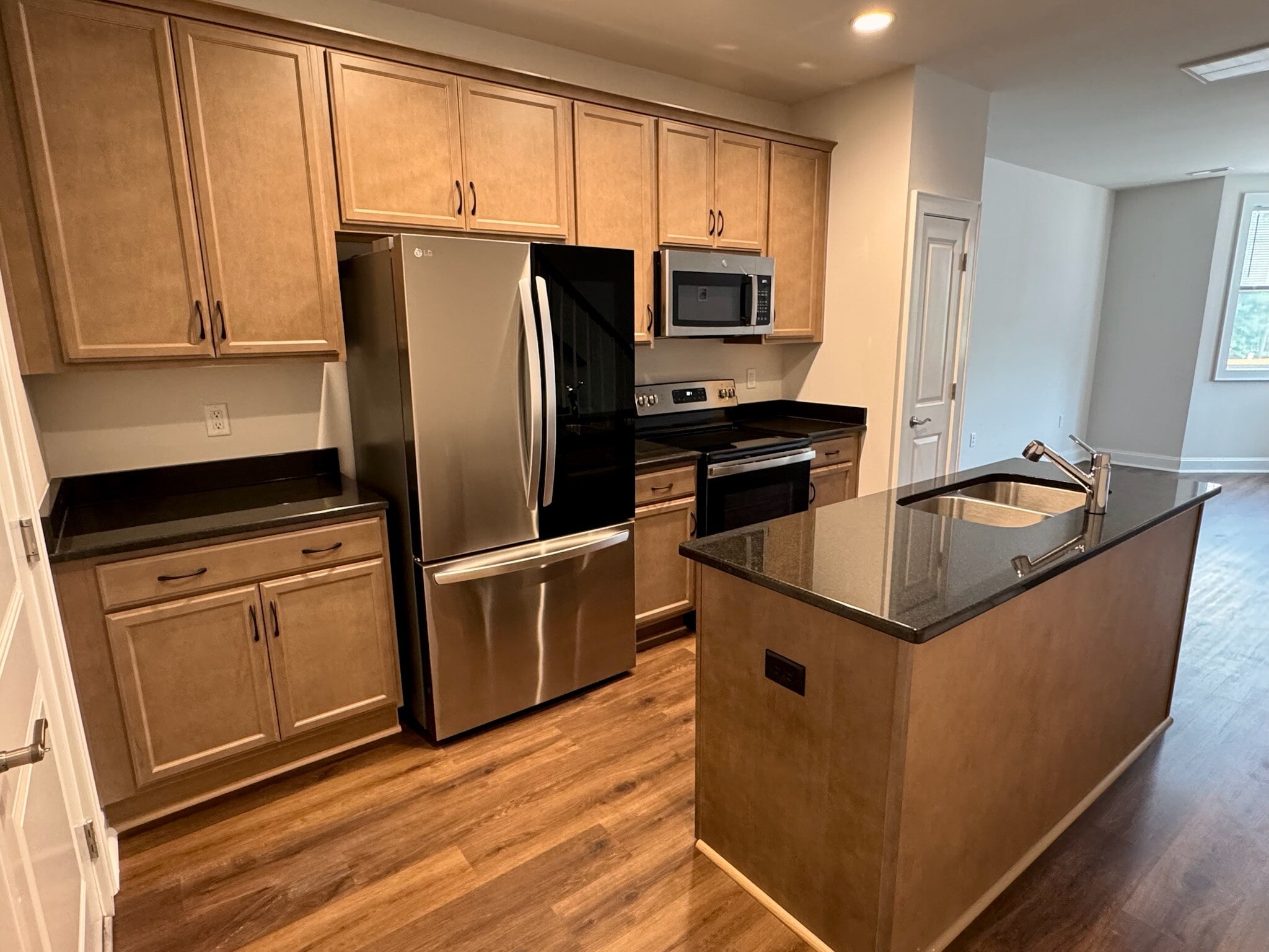 Building Photo - 115 Wellie Hl Pl