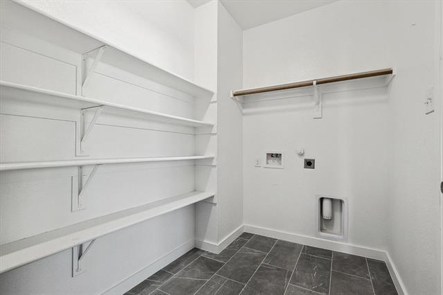 Building Photo - 9205 Benevolent Ct