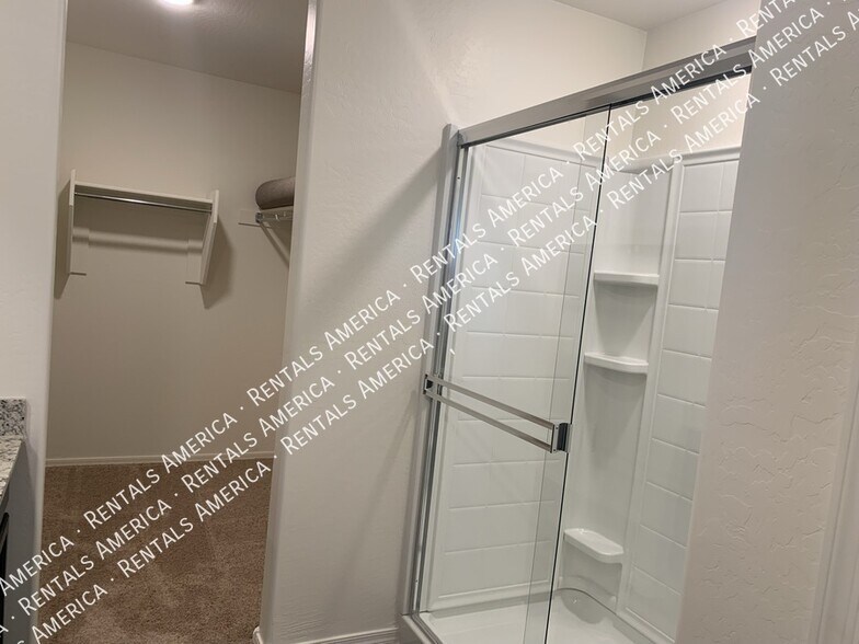Building Photo - 2569 N Agave Ln