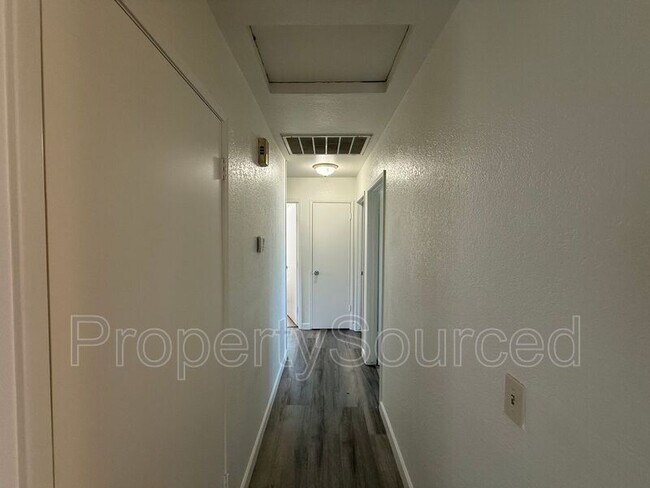 Building Photo - 1462 Snyder St