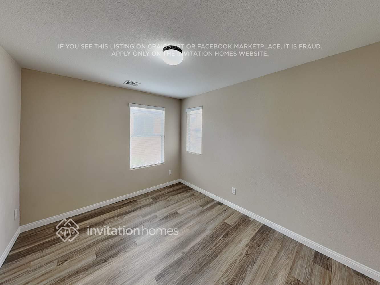 Building Photo - 9974 Ashland Oaks Ct