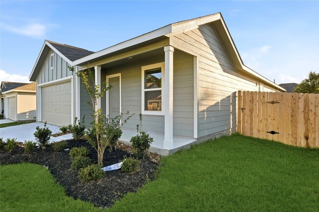 Building Photo - 25585 Rose Creek Dr