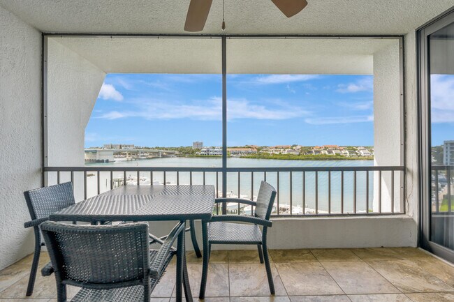 Building Photo - 1648 Jupiter Cove Dr