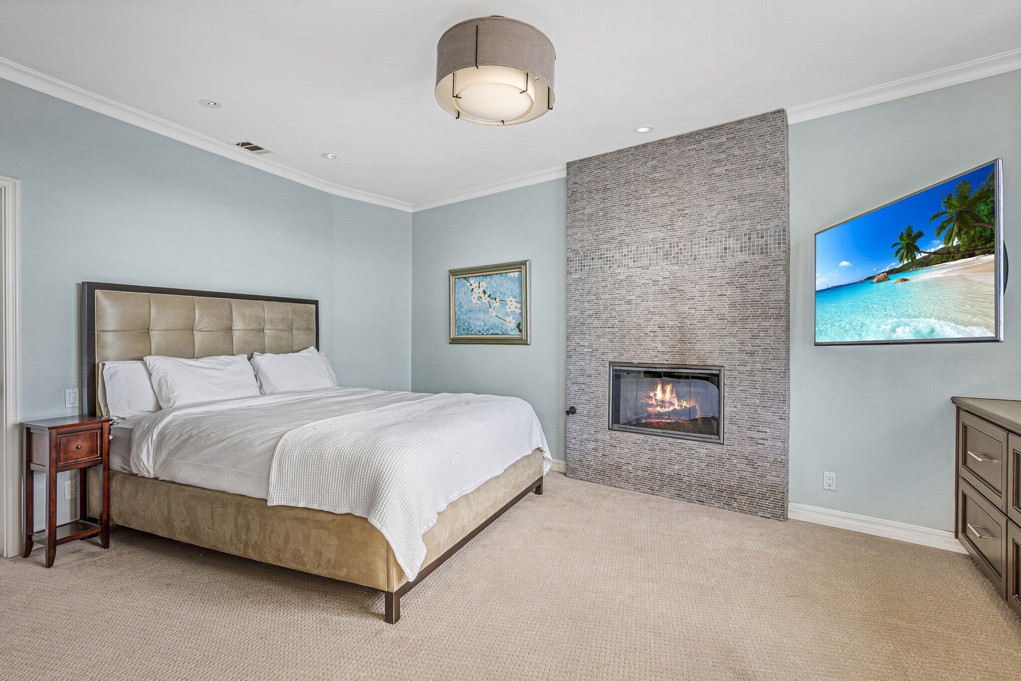 Building Photo - 318 26th St