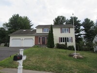 Building Photo - 208 Dino Rd