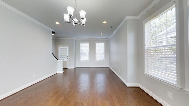 Building Photo - 314 South: 2 Bedroom, 2.5 Bath Townhome