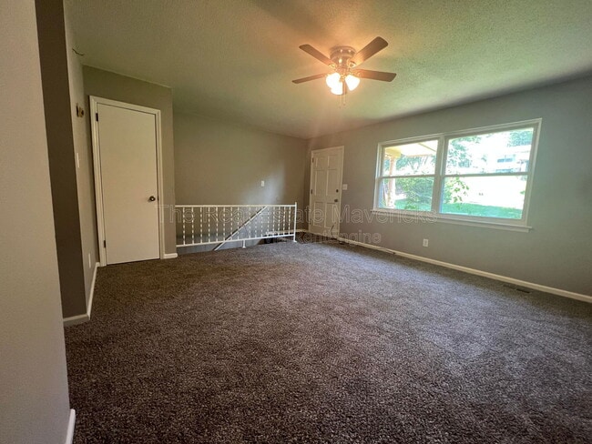 Building Photo - 5056 Shoals Ln