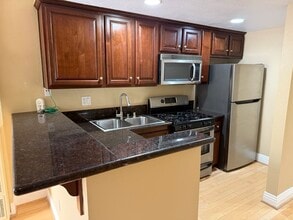 Building Photo - 3927 Nobel Dr