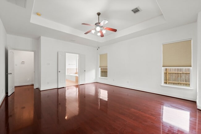 Building Photo - 13202 Brushy Knoll Ln