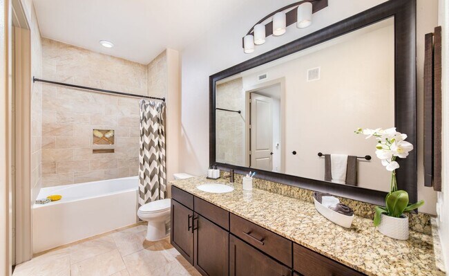 Building Photo - Now Leasing: ½ Month FREE Rent Available
