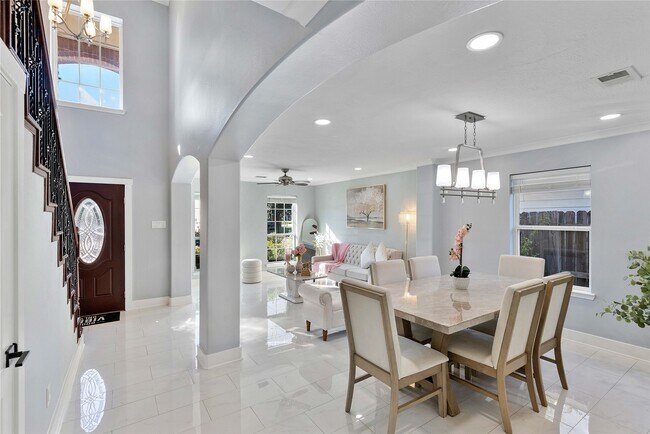 Building Photo - 405 Mystic Trail Loop