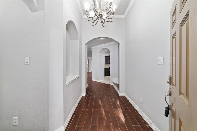Building Photo - 21606 Hansom Dr