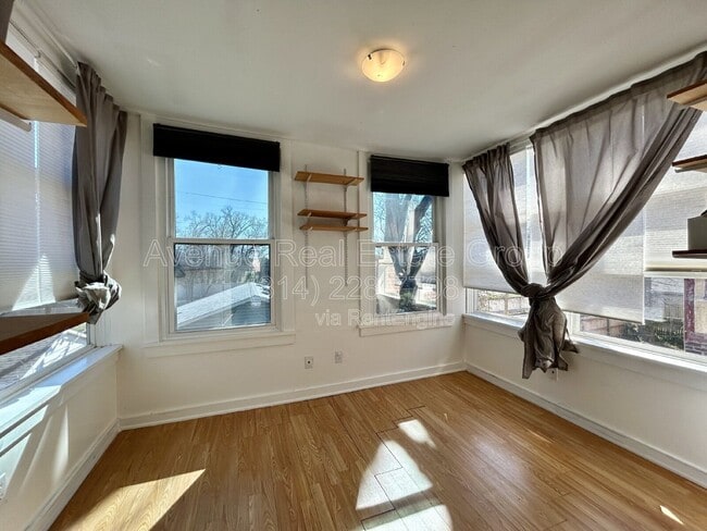 Building Photo - 5804 Pershing Ave