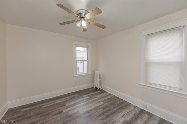 Building Photo - 1794 W 54th St