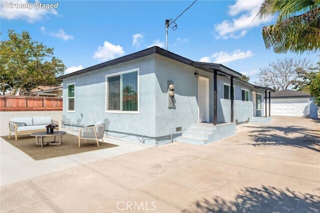 Building Photo - 2417 W Stanford St