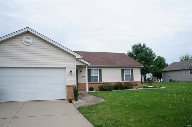 Primary Photo - 1433 Bristlecone Dr