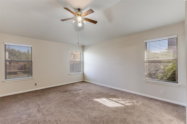 Building Photo - 107 Cassandra Dr