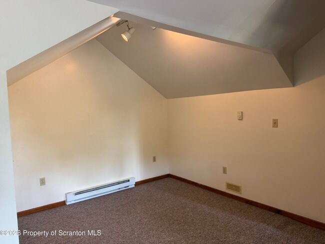 Building Photo - 16272 PA-407