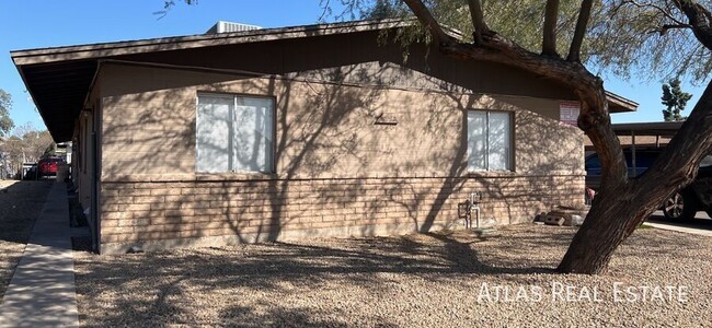 Building Photo - 8315 N 61st Ave