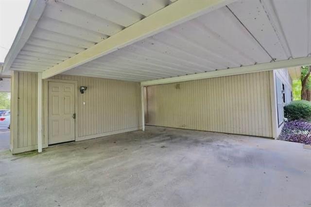 Building Photo - 2708 Mc Cart Ave