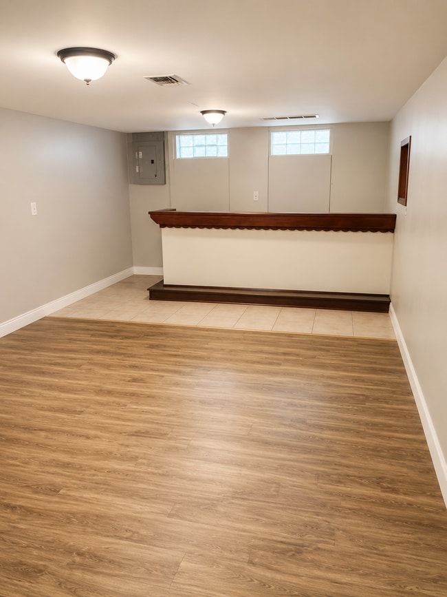 Building Photo - Charming 3BR Rental with Extra Living Space in Basement