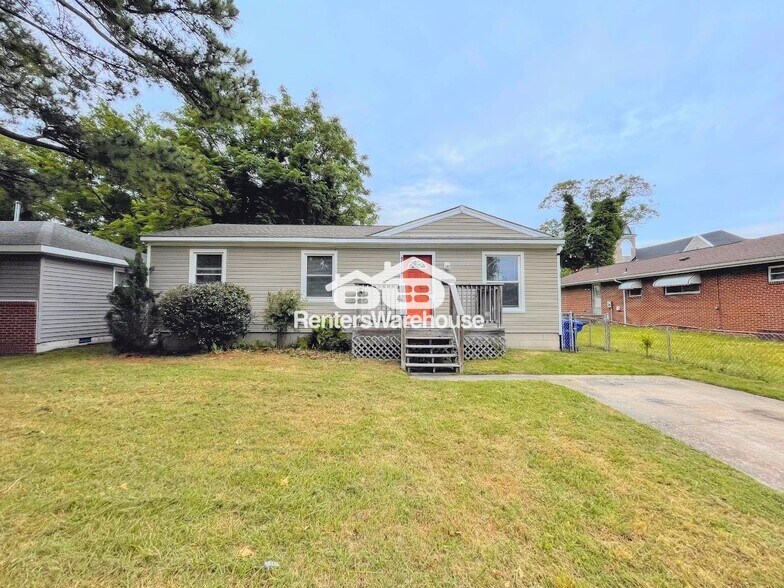 Primary Photo - 1506 Wilcox Ave