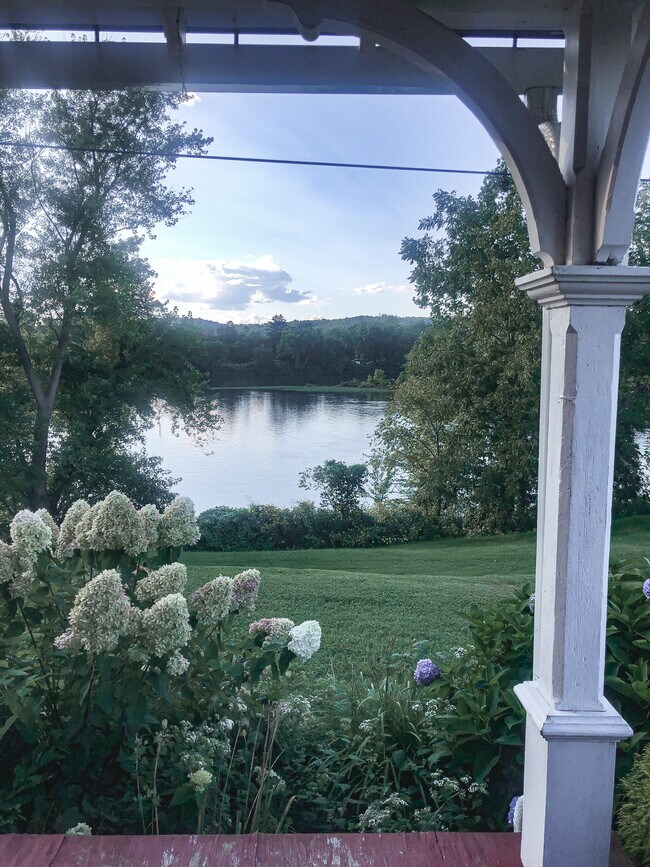 River views - 540 Stewart Rd