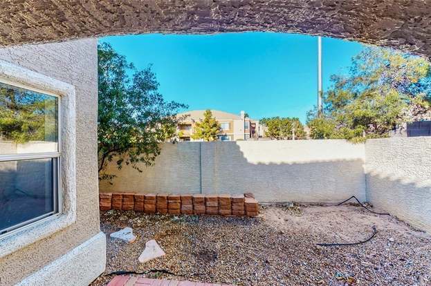 Building Photo - 1425 Bow Creek Ct