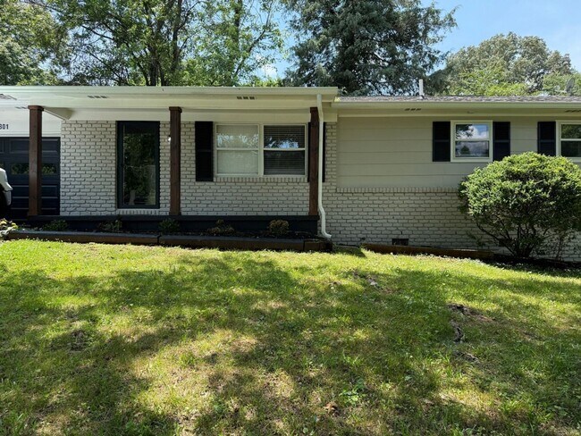 Building Photo - Renovated Rocky Hill Home