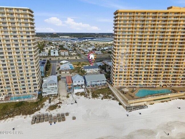 Building Photo - 5012 Gulf Dr