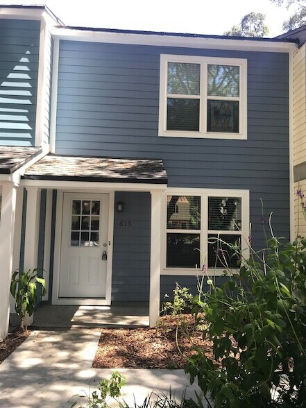 Building Photo - 615 Bowers Ct
