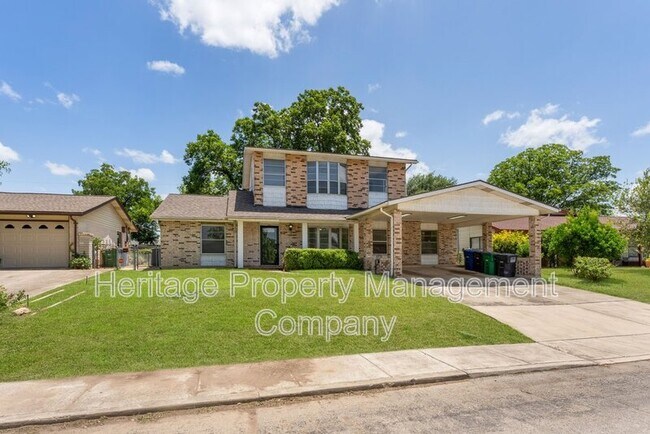 Building Photo - 3614 Versailles Dr