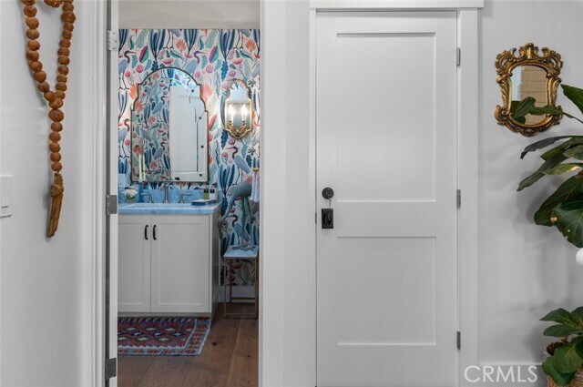 Building Photo - 2165 Vista Entrada Vis