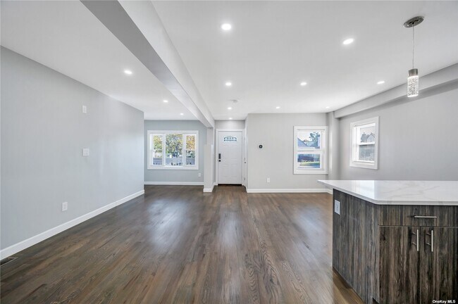 Building Photo - 119-2 226th St