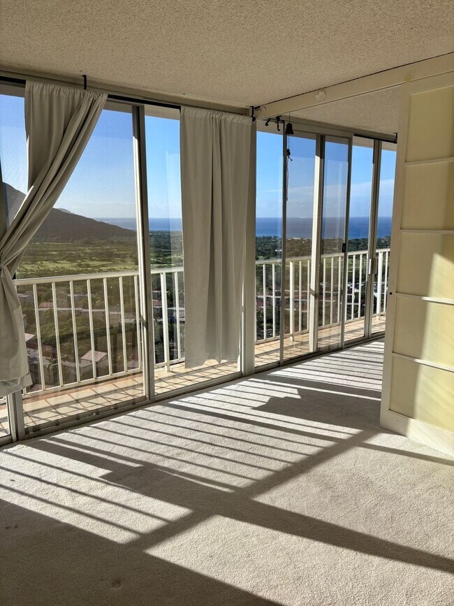 Building Photo - Available Now | One Bedroom, One Bathroom Condo with 1 Assigned Parking Stall