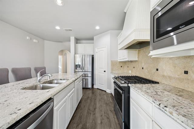 Building Photo - 317 Hawks Dr