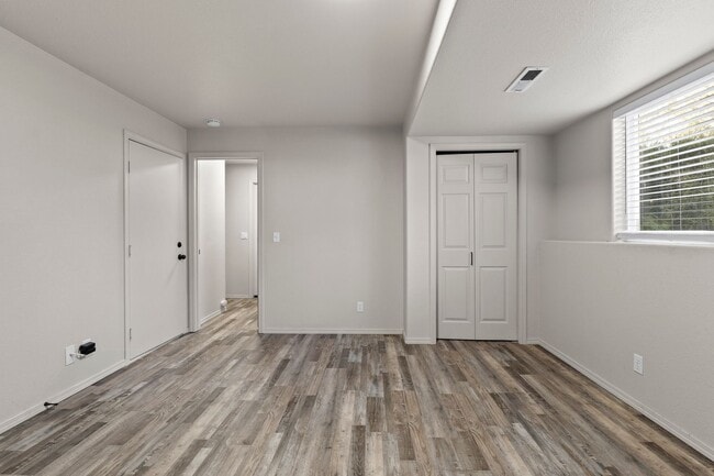 Building Photo - Post Falls ID Multi-Level Home for Rent