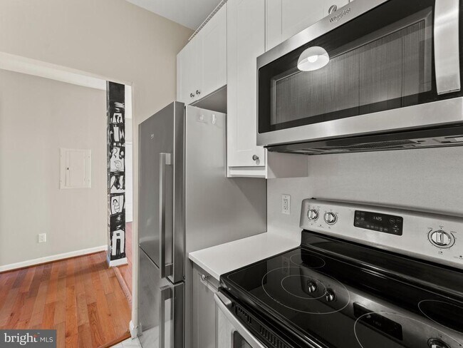 Building Photo - 2000 16th St NW