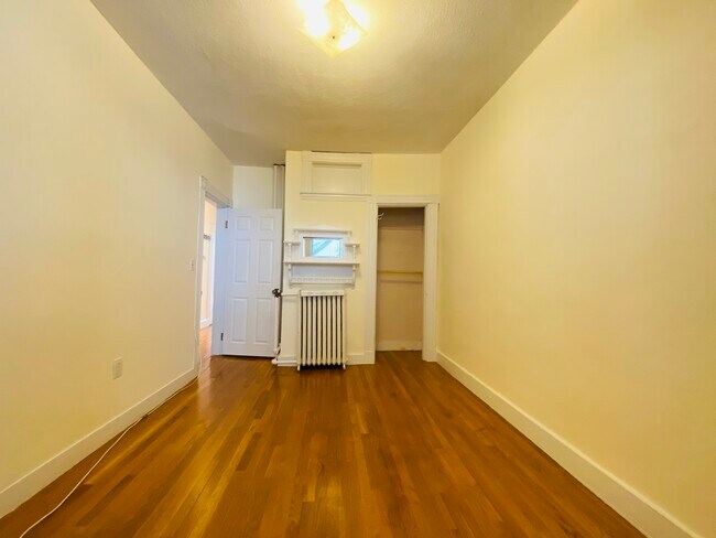 Building Photo - 50 Saint Germain St