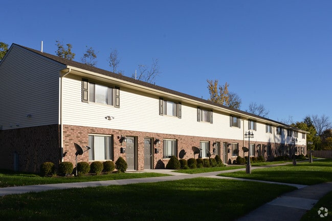 Building Photo - Westerfield Townhomes