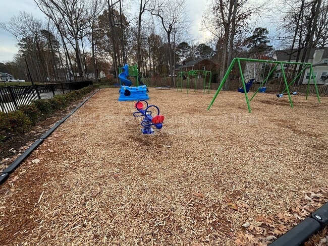 Building Photo - 118 Pocosin Path