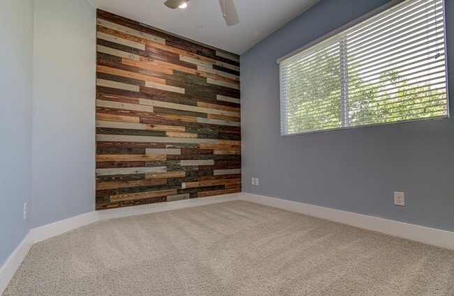 Building Photo - Super Cute South Austin 3/2.5 Condo, built...