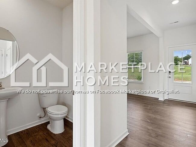 Building Photo - 1675 Pebblestone Ct